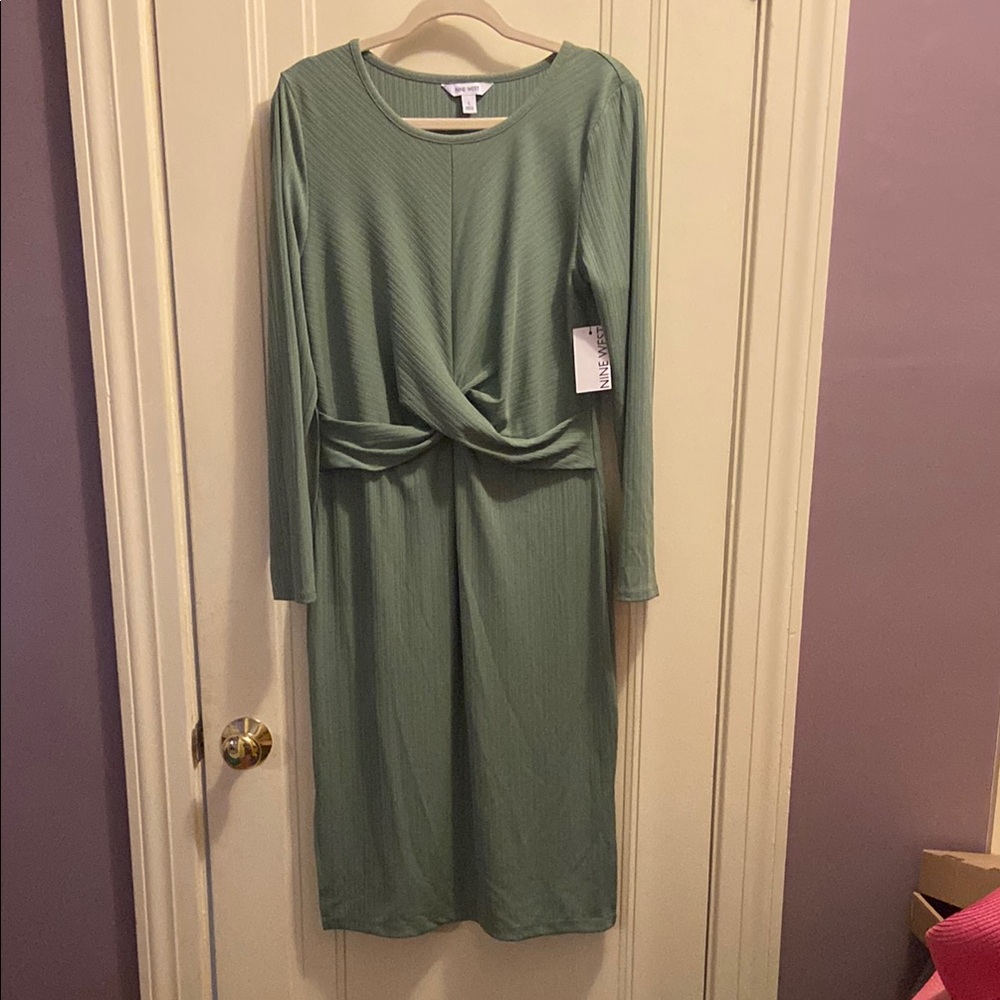 Nine West Green Ruched Sheath Dress